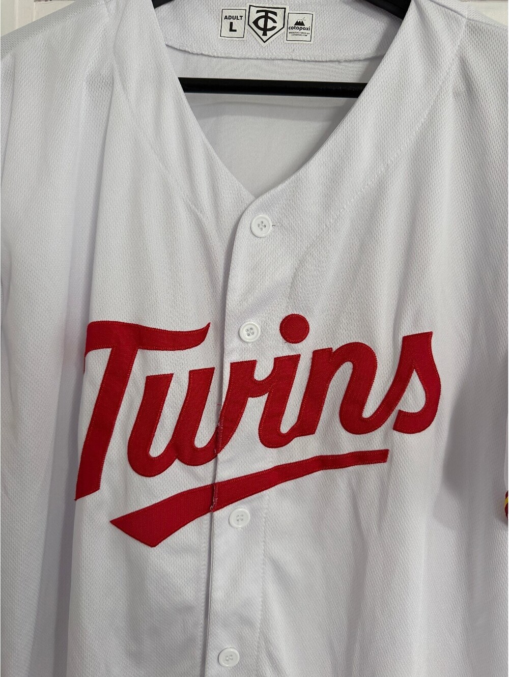 Minnesota Twins/Minnesota Gophers Co-Branded Jersey Size L - Picture 3 of 6